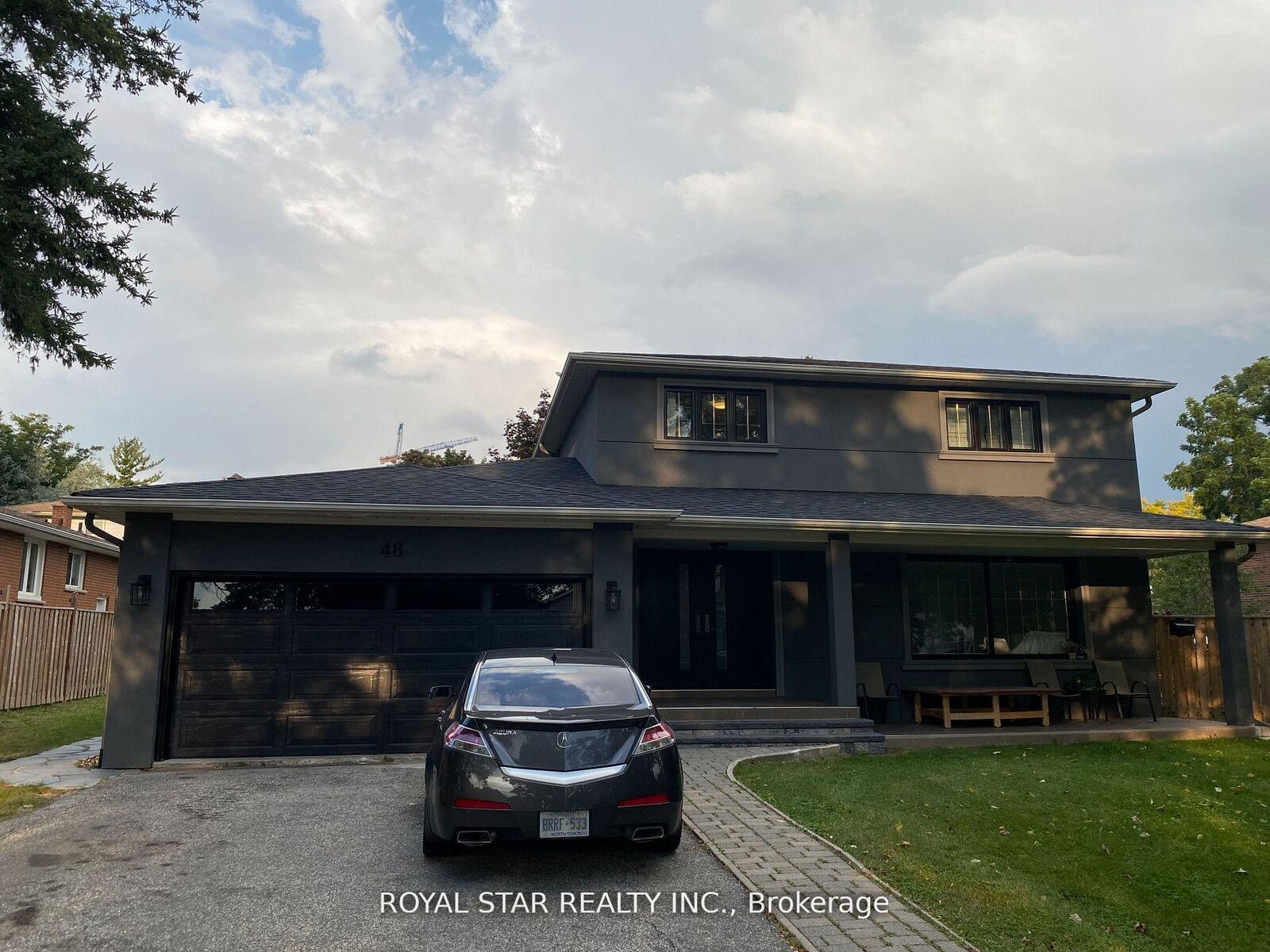 Property Photo:  48 Sunnywood Crescent Bsmt  ON L4C 6W3 