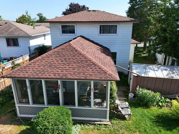 Property Photo:  2602 Ridgetop Crescent  ON K9L 1H9 