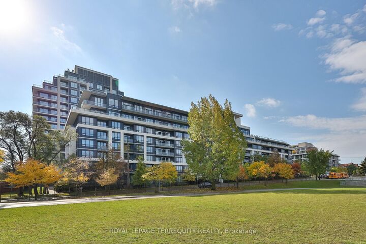 Property Photo:  399 Spring Garden Avenue 605  ON M2N 3H6 