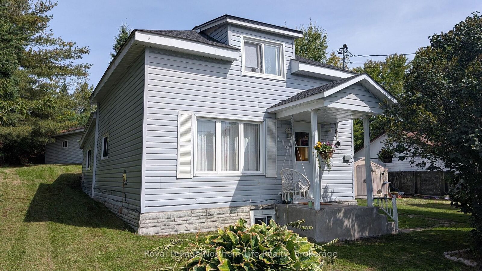 Property Photo:  199 Lisgar Street  ON P2B 3H9 