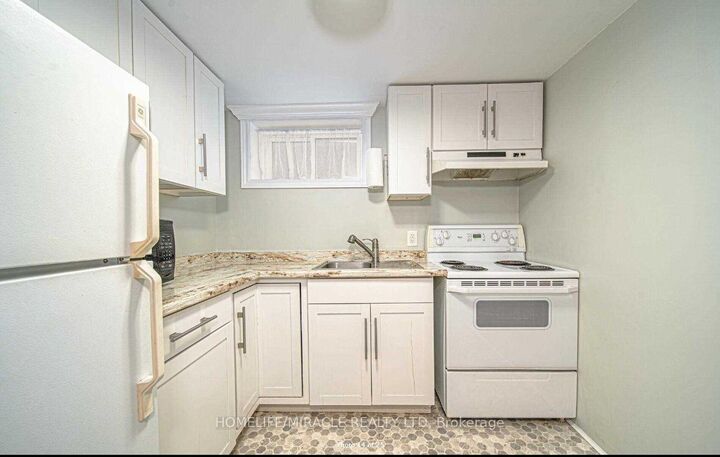 Property Photo: 454 Stevenson Road N Basement ON L1J 5N6