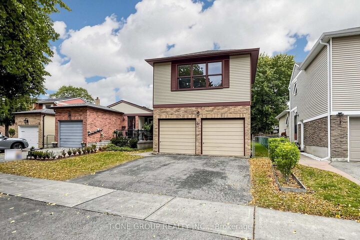 Property Photo:  21 Madsen Crescent  ON L3R 4P2 
