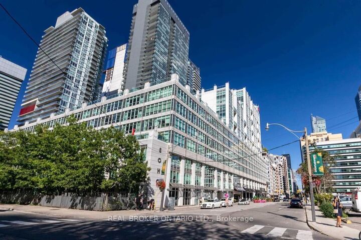 Property Photo: 350 Wellington Street W M04 ON M5V 3W9