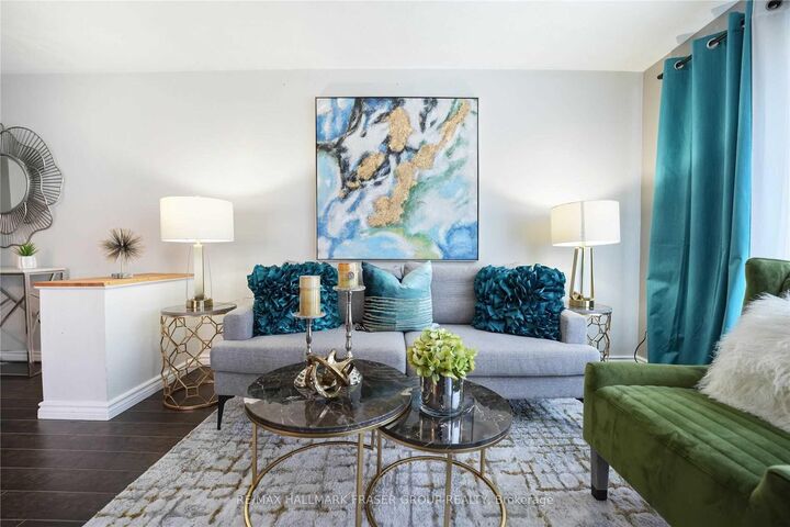 Property Photo:  92 Overture Road  ON M1E 2V9 