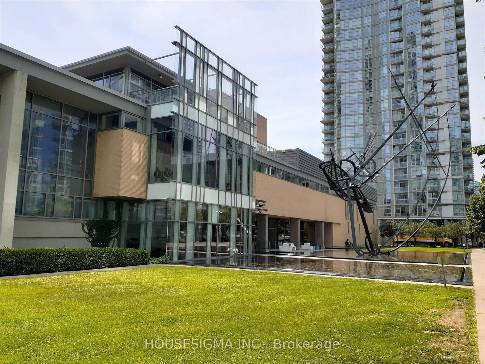 Property Photo:  3 Navy Wharf Court 1203  ON M5V 3V1 