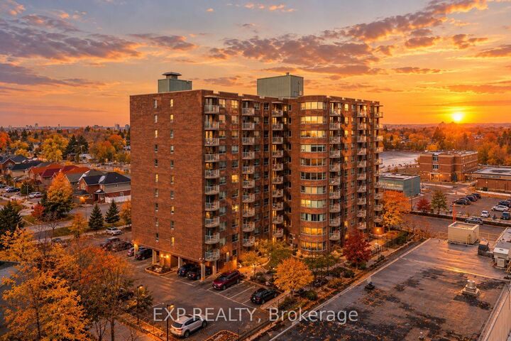 Property Photo:  1440 Heron Road 1004  ON K1V 0X2 