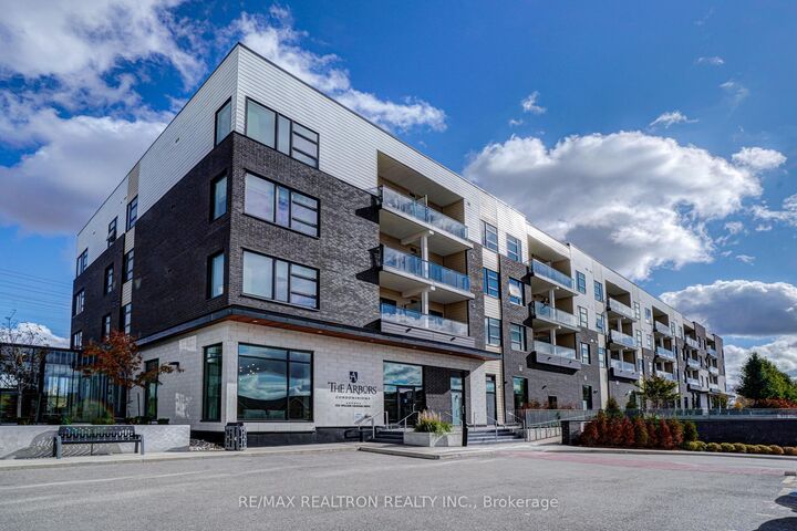 Property Photo:  555 William Graham Drive W Ph 446  ON L4G 3H9 