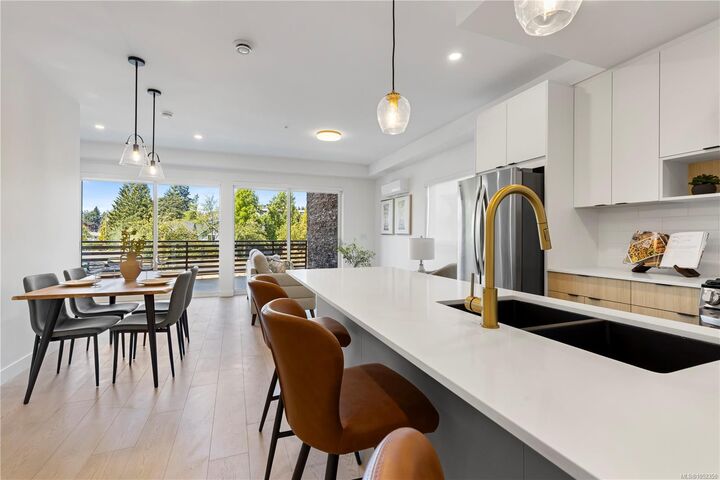 Property Photo:  2629 Millstream Rd #101  BC V9B 3R8 