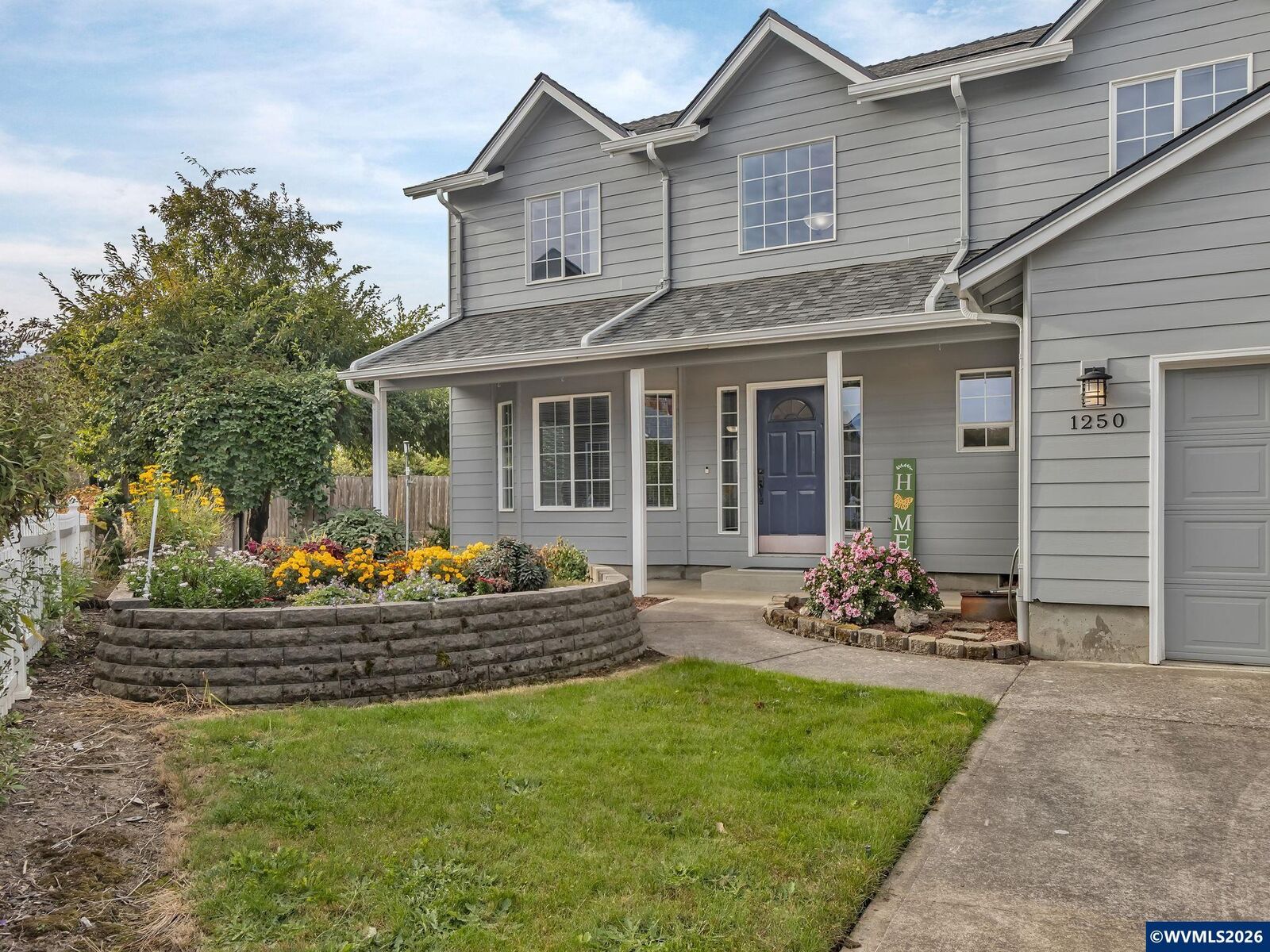Property Photo:  1250 Horizon Ridge Ct NE  OR 97303 