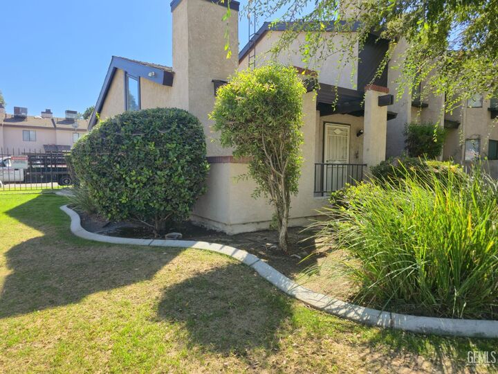Property Photo:  7800 Westfield Road 28  CA 93309 