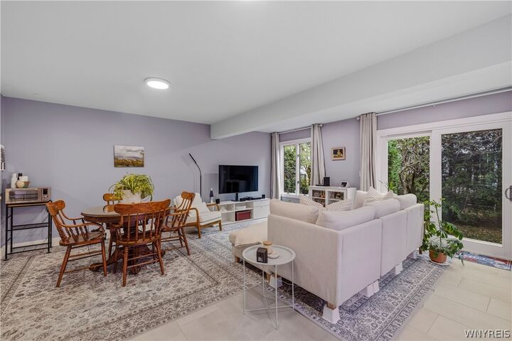 Property Photo:  714 Tuscarora Street  NY 14092 