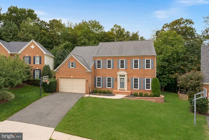 Property Photo:  47285 Ox Bow Circle  VA 20165 