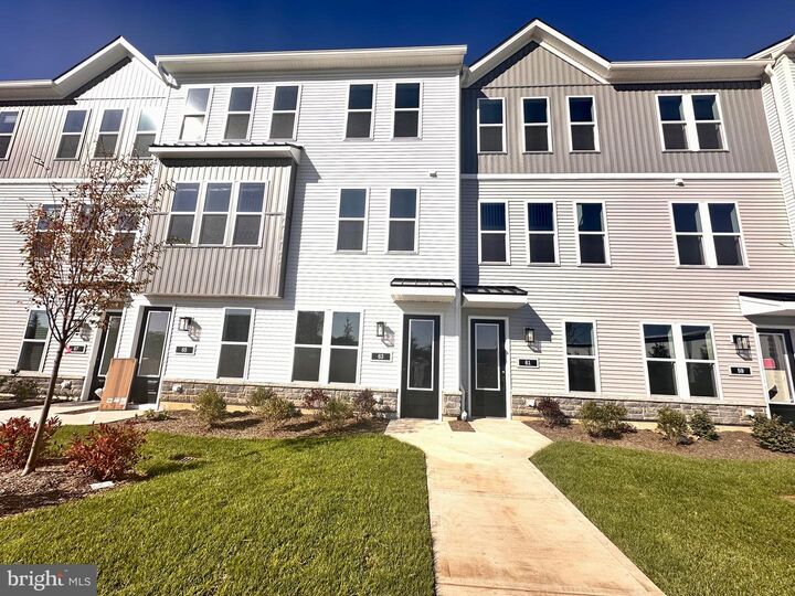 Property Photo:  63 Park Avenue  NJ 08902 