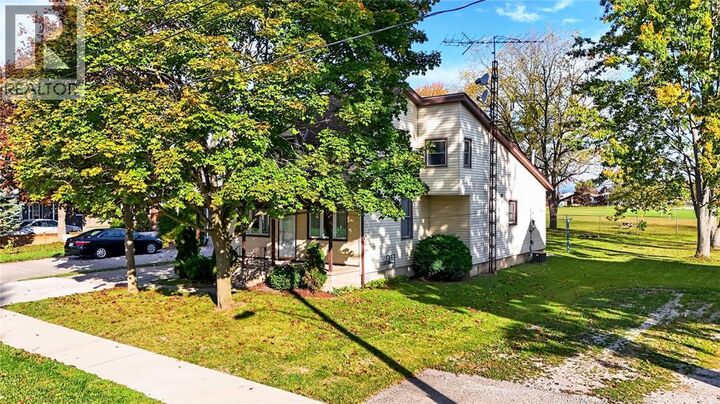 Property Photo: 4076 Florence Avenue ON N0N 1R0