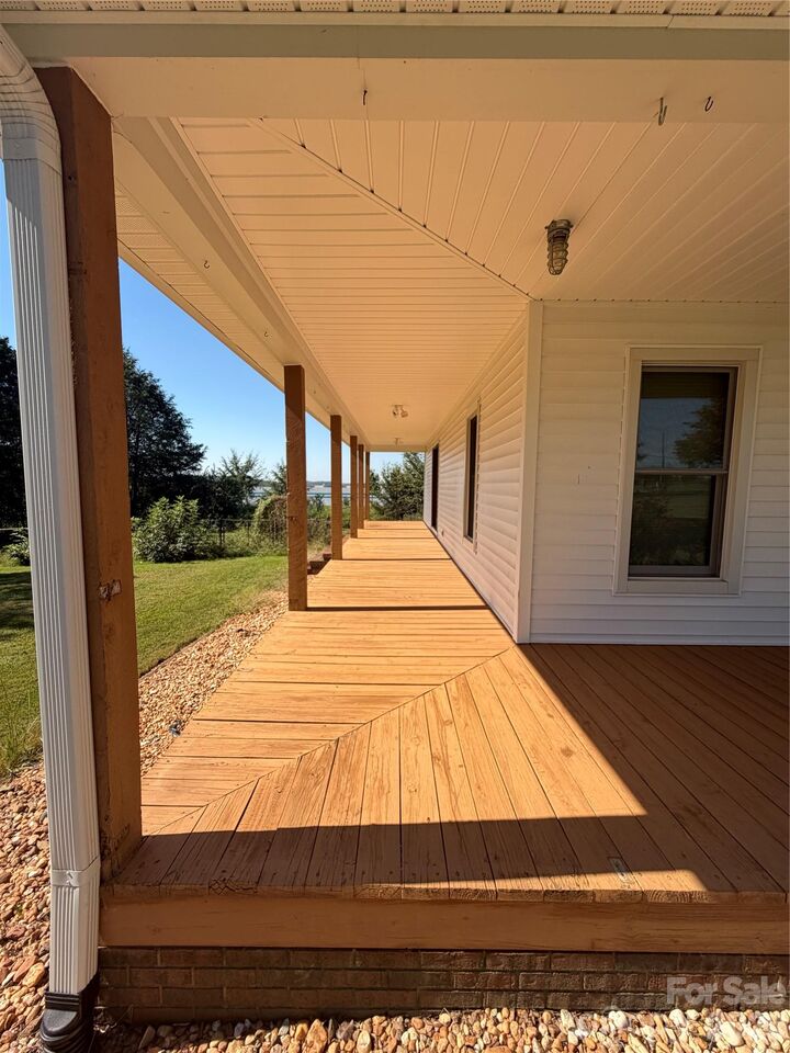 Property Photo:  2405 Startown Road  NC 28658 