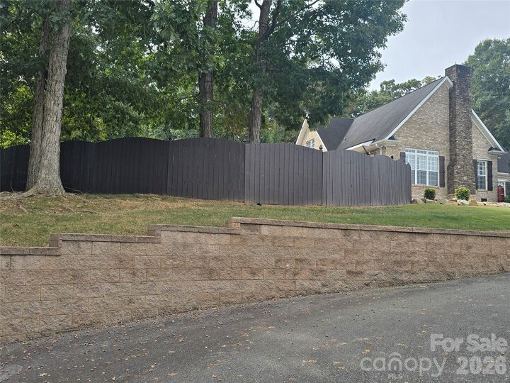 Property Photo:  1122 Tom Helms Road  NC 28110 