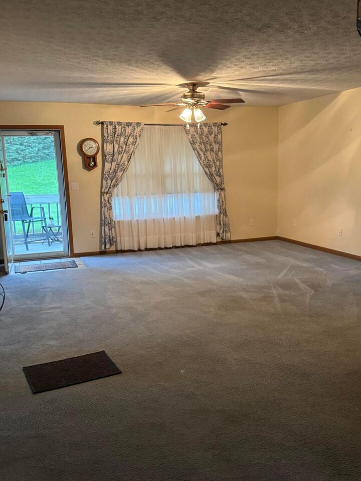 Property Photo:  283 Goosepond Road  OH 43055 