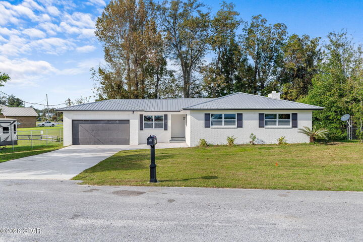Property Photo: 7205 Hiawatha Street FL 32404
