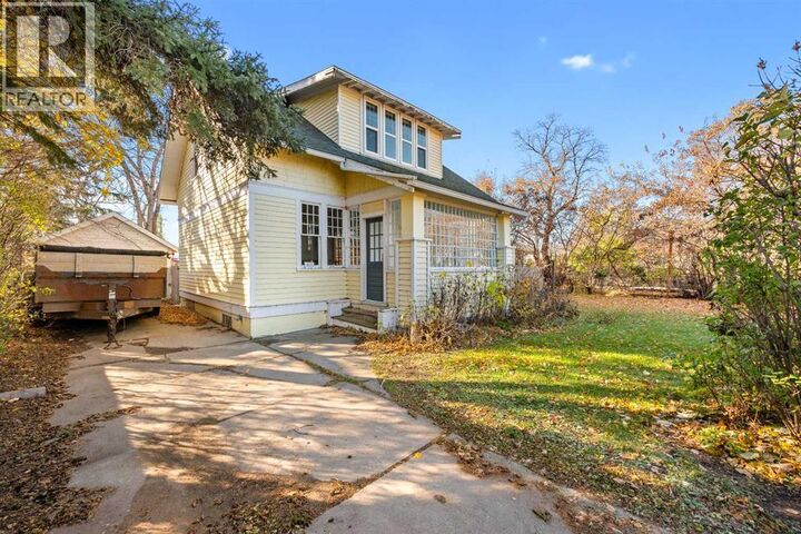 Property Photo:  415 1 Street South  SK S0M 2T0 