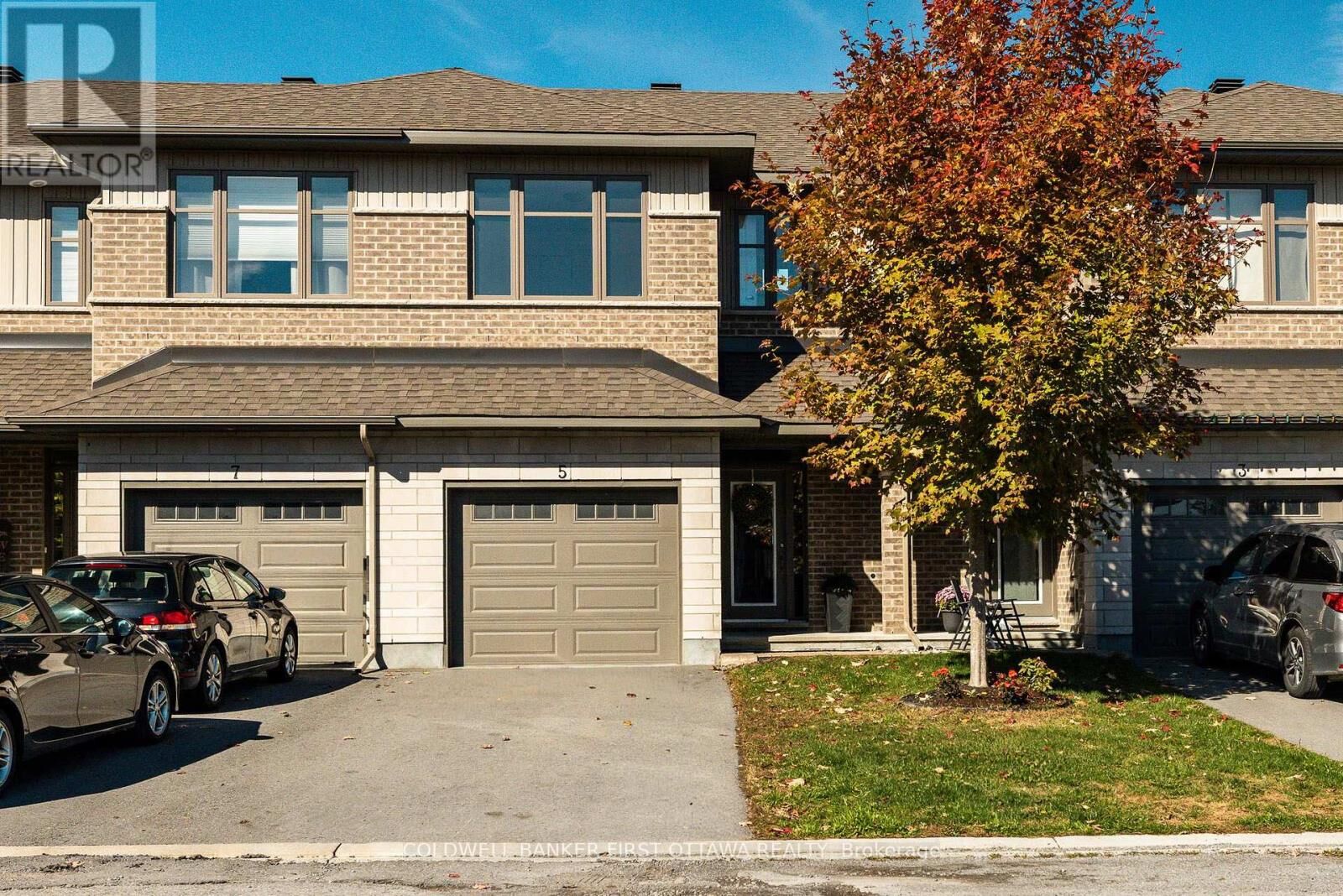 Property Photo:  5 Taber Street  ON K0G 1L0 