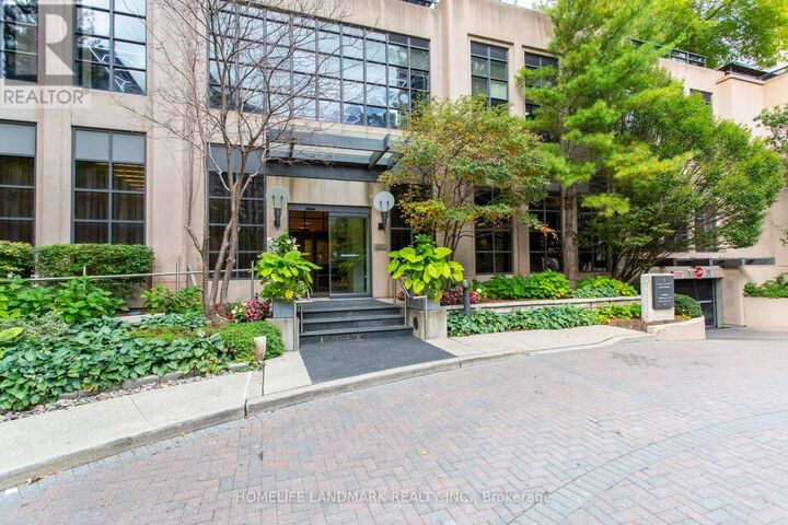 Property Photo: 500 Doris Avenue ON M2N 0C1