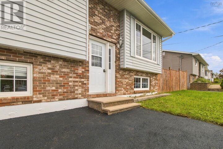 Property Photo:  21 Gammon Crescent  NS B2W 5P2 