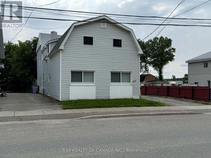 Property Photo:  427 Wilson Avenue  ON P4N 2T9 