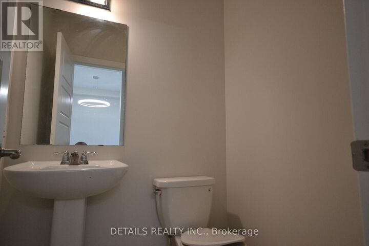 Property Photo:  219 Merak Way  ON K2J 6N7 