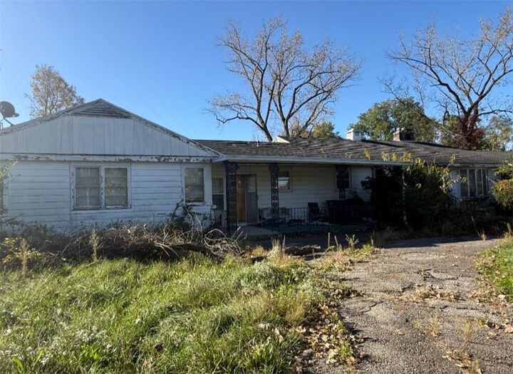 Property Photo:  4500 Dayton Liberty Road  OH 45417 