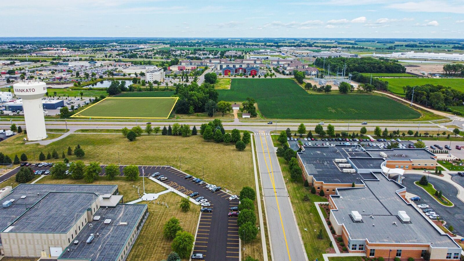 Property Photo: 2 A Madison Avenue MN 56001