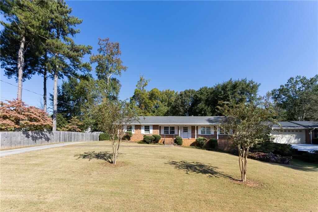Property Photo: 461 Highview Drive SE GA 30082