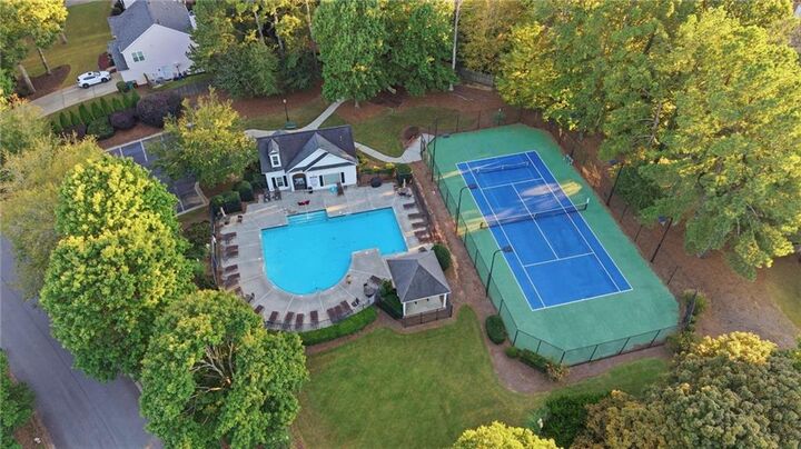 Property Photo: 10030 Lauren Hall Court GA 30022