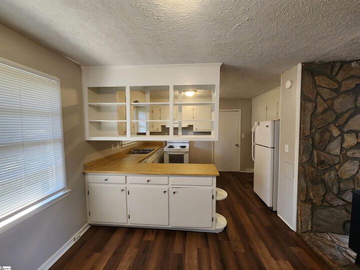 Property Photo:  28 Kay Drive  SC 29605 