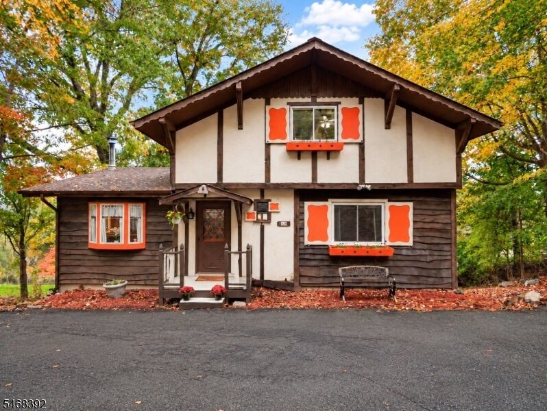 Property Photo: 130 Glenside Trl NJ 07871