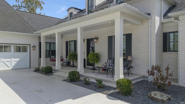 Property Photo:  1641 S Rockport Road  IN 47601 