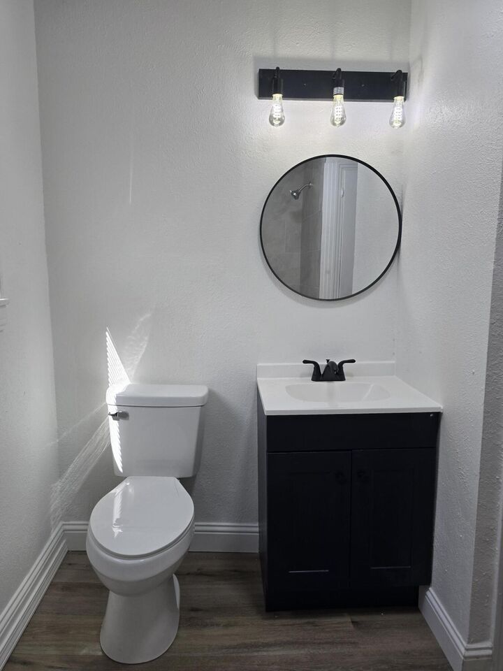 Property Photo:  1404 S 14th Street  TX 79331 