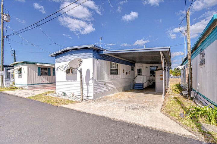 Property Photo:  6046 Harriet Street  FL 33542 