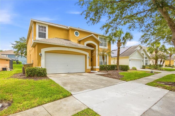Property Photo: 2658 Emerald Island Boulevard FL 34747