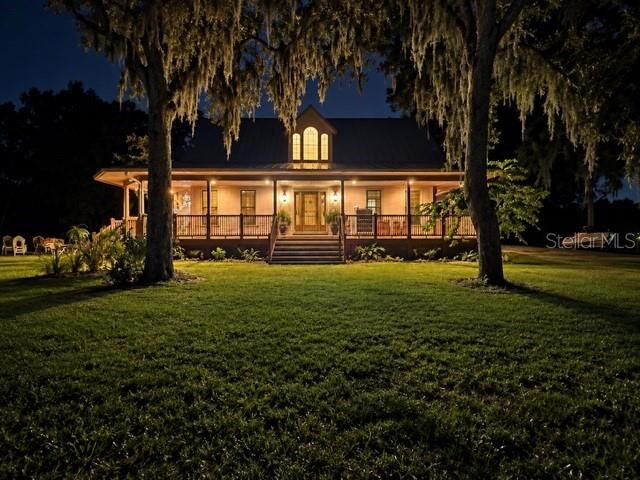 Property Photo: 216 Castillo Road FL 33570