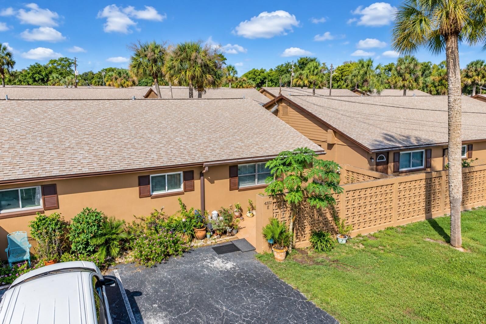Property Photo:  492 B Street  FL 32707 