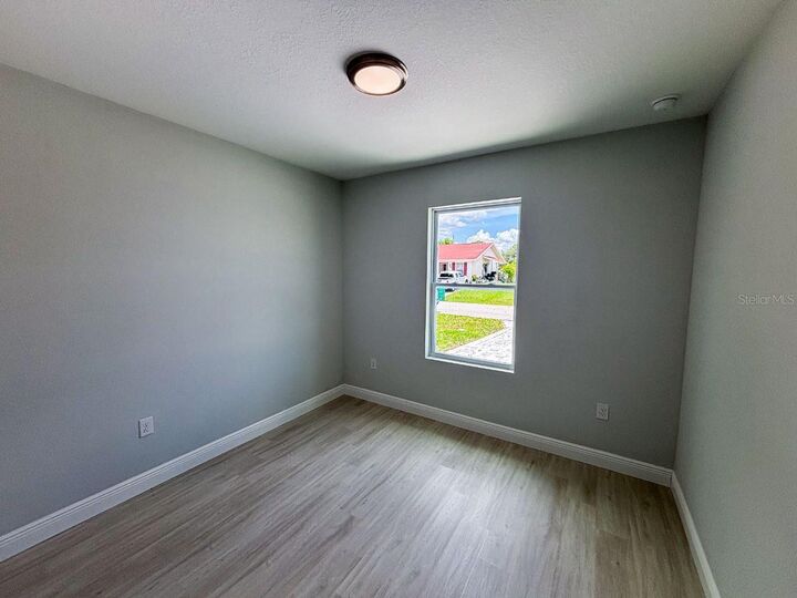 Property Photo: 6903 Dickinson Drive 6903 FL 33872