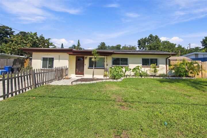 Property Photo:  5881 67th Avenue N  FL 33781 