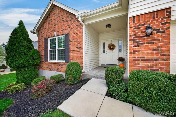Property Photo:  643 Kerryton Place Circle  MO 63021 