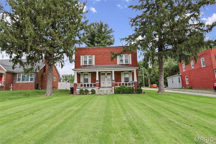 Property Photo:  109 S 27th Street  IL 62226 