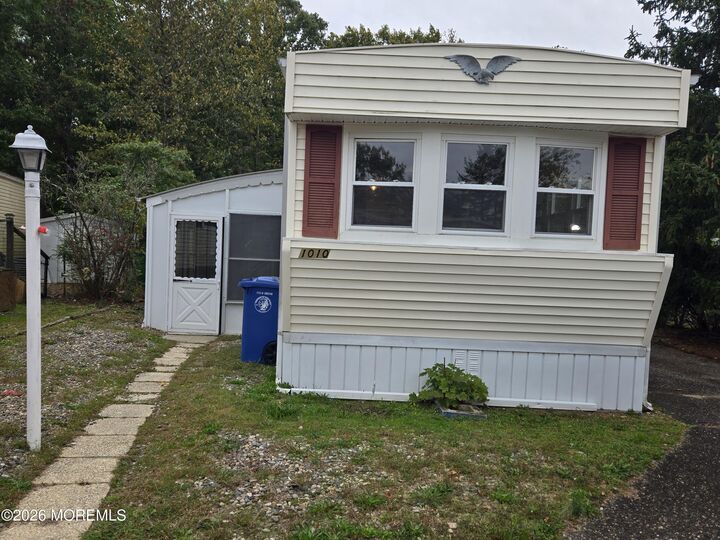 Property Photo: 1010 Nocturn Way NJ 08755