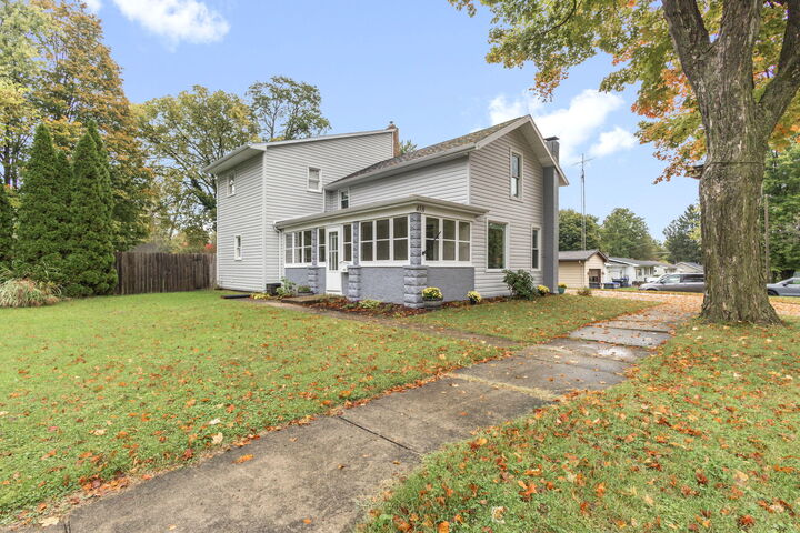 Property Photo:  418 S Main Street  MI 49103 