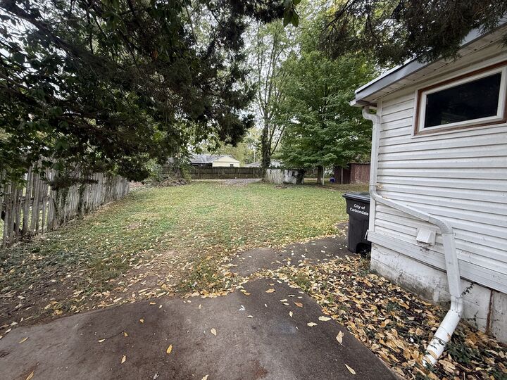 Property Photo:  715 N James Street  IL 62901 