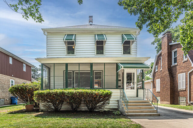 Property Photo:  11236 S Talman Avenue  IL 60655 