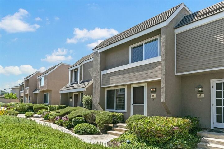 Property Photo:  11 Rosemary 20  CA 92604 