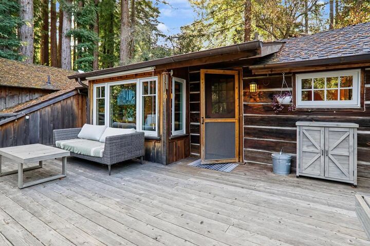 Property Photo:  252 Blakewood Way  CA 94062 